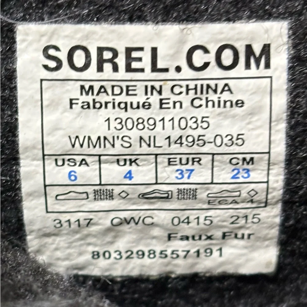 Sorel Women's Winter Carnival waterproof boot/size 6 black and gray